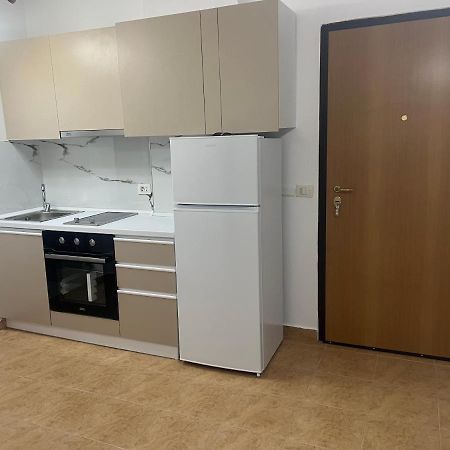 Sea View Apartment Durres Ngoại thất bức ảnh
