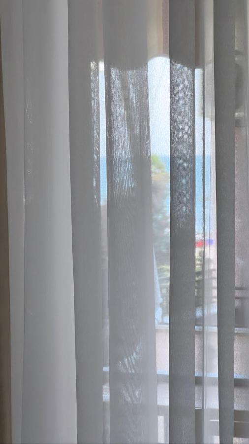 Sea View Apartment Durres Ngoại thất bức ảnh