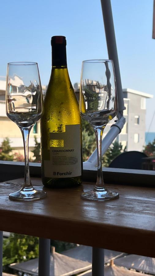 Sea View Apartment Durres Ngoại thất bức ảnh
